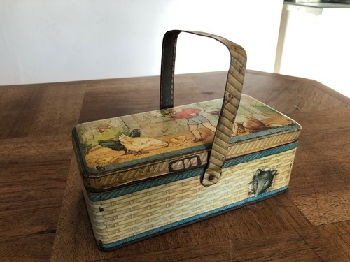Joli boite biscuits a - a,
