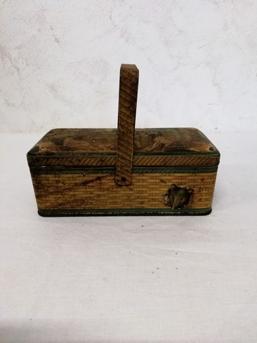 Ancienne boîte tôle - boîte,