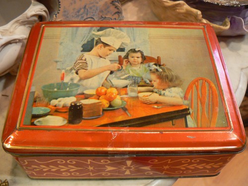 Ancienne boite biscuits en - boite,